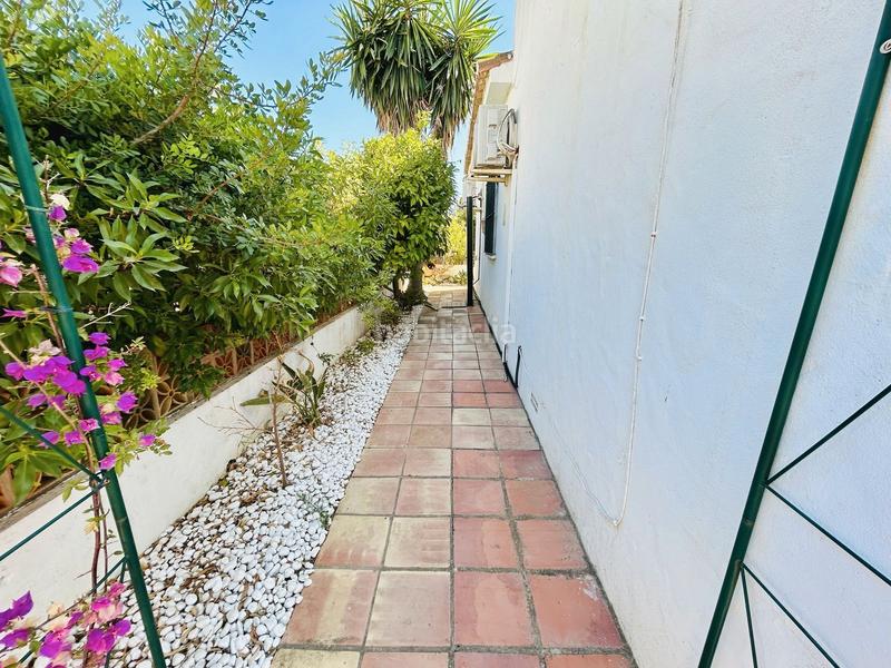 Foto 119a28ef-85f4-48bb-9c3a-ad7d97724b9f. Casa adosada en n-340 147 la duquesa: tu rincón con encanto en Manilva