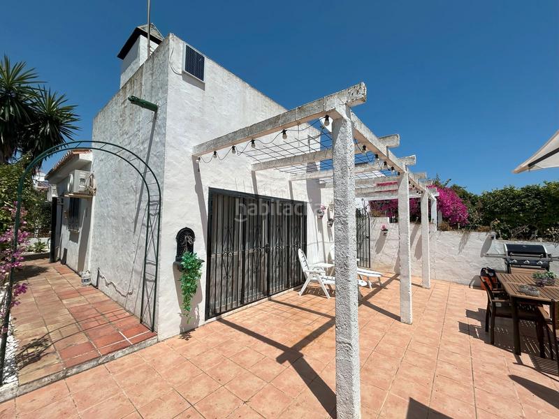 Foto 74bdf72f-a5e2-49cf-a2c9-2be59b1f7f33. Casa adosada en n-340 147 la duquesa: tu rincón con encanto en Manilva