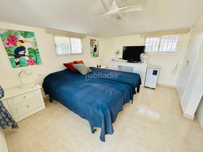 Foto 8cd99039-2e5f-4cf2-9748-7febac466077. Casa adosada en n-340 147 la duquesa: tu rincón con encanto en Manilva