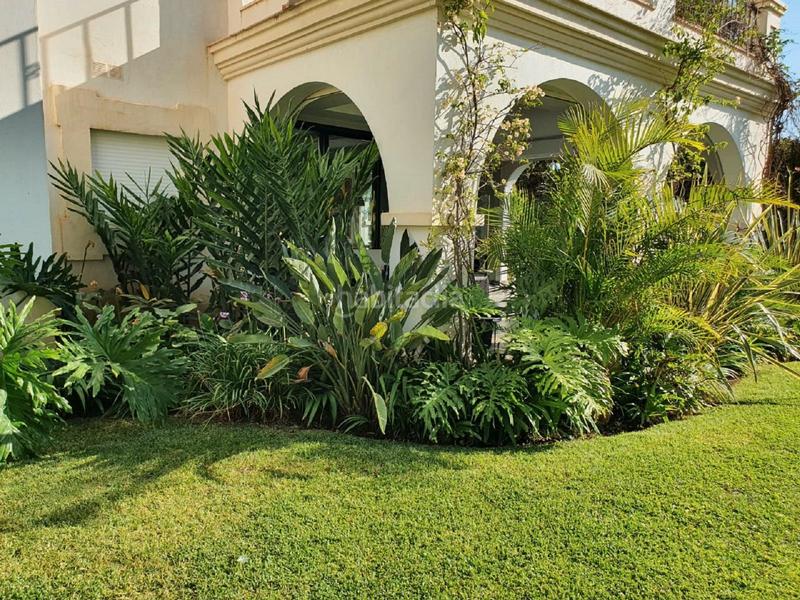 Foto 05b98759-bbc2-40ec-b66e-72c1156a67f0. Appartamento in avenida de julio iglesias s/n in Puerto Banús Marbella