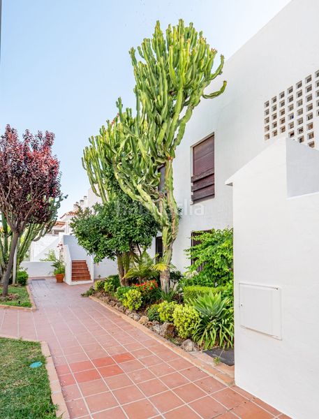 Foto 54376e30-dd04-4fea-9814-ddb70e133b0a. Pis a calle las ventas 16 a Las Brisas Marbella