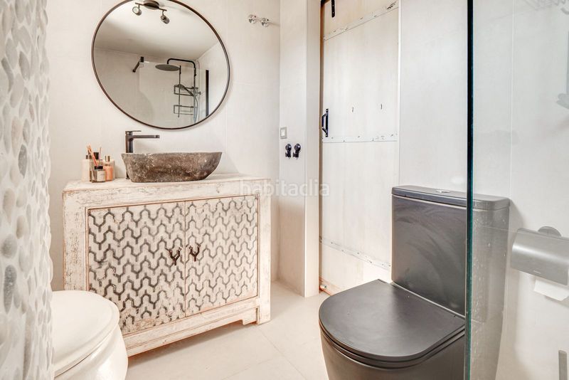 Foto 5b1aa5b2-fd31-4109-9e0d-c83592d71855. Pis a calle las ventas 16 a Las Brisas Marbella