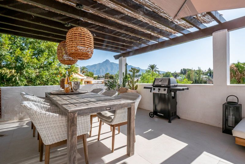 Foto de14f9e4-b9e2-4608-b178-a26f999a3e18. Pis a calle las ventas 16 a Las Brisas Marbella