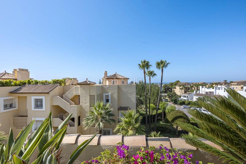 Foto 9c914e01-81d3-4312-9608-cc8565255bee. Ático en calle cornalina 1 nagüeles: ático de lujo en un oasis de paz en Marbella
