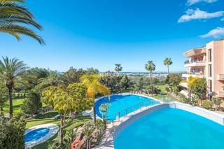 Piso  Avenida calderón de la barca. Magna marbella: apartamento en planta baja de lujo y tranquilida
