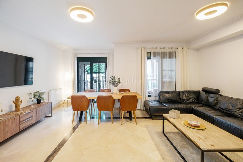 Foto 54b95a3c-ab00-462d-b972-febd5fa88ad7. Casa adossada amb aparcament piscina a Nagüeles Alto Marbella