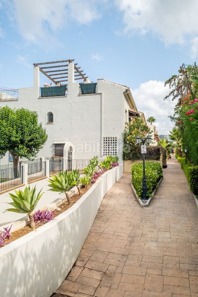 Foto e92bea58-b628-4ffc-8d10-3b47b82df0dc. Casa adossada amb aparcament piscina a Nagüeles Alto Marbella