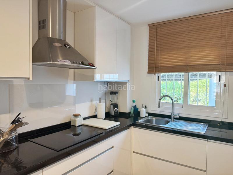 Foto 52d99c07-9293-45f6-bdd9-b444e0943913. Lloguer pis amb piscina a La Quinta Benahavís