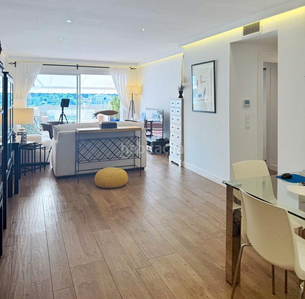 Foto 27fd88db-b005-4610-a816-dd143c9f32c1. Location appartement avec piscine dans La Quinta Benahavís