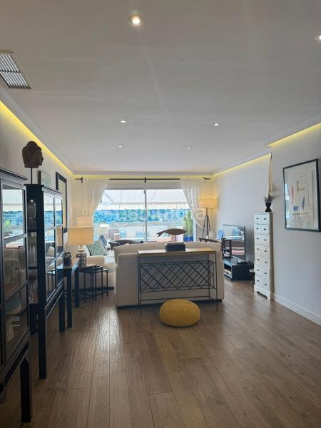 Foto 861f8517-f5e0-4d53-9f75-ecc85a2cf607. Location appartement avec piscine dans La Quinta Benahavís