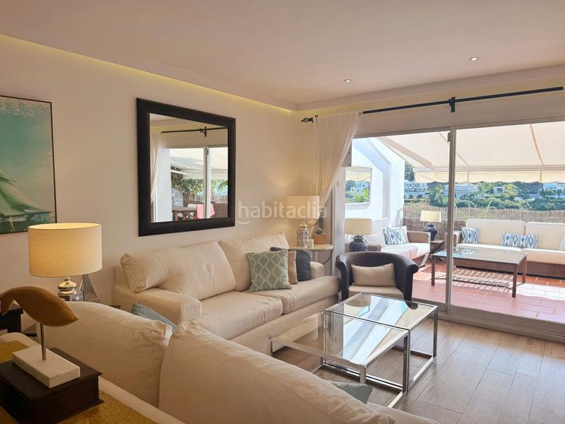 Foto a67609c2-8a2a-44c5-aa8e-04b2e178871e. Location appartement avec piscine dans La Quinta Benahavís