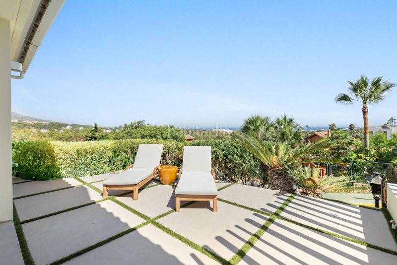 Foto bdd059af-689a-40b7-a531-9d4ee7263934. Piso en calle londres s/n nueva andalucía: tu hogar de ensueño en Marbella