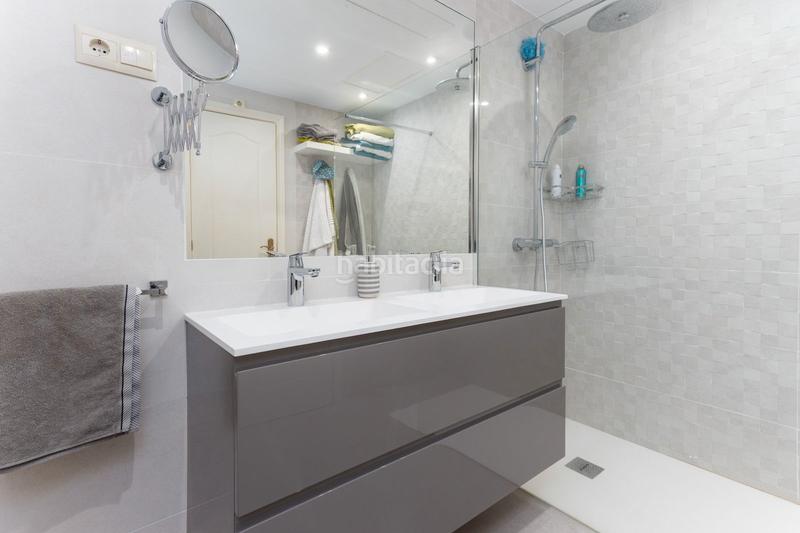 Foto 28f16168-7332-4c37-a6de-1539e233377b. Flat in calle isabel clara eugenia 357 in Puerto Banús Marbella