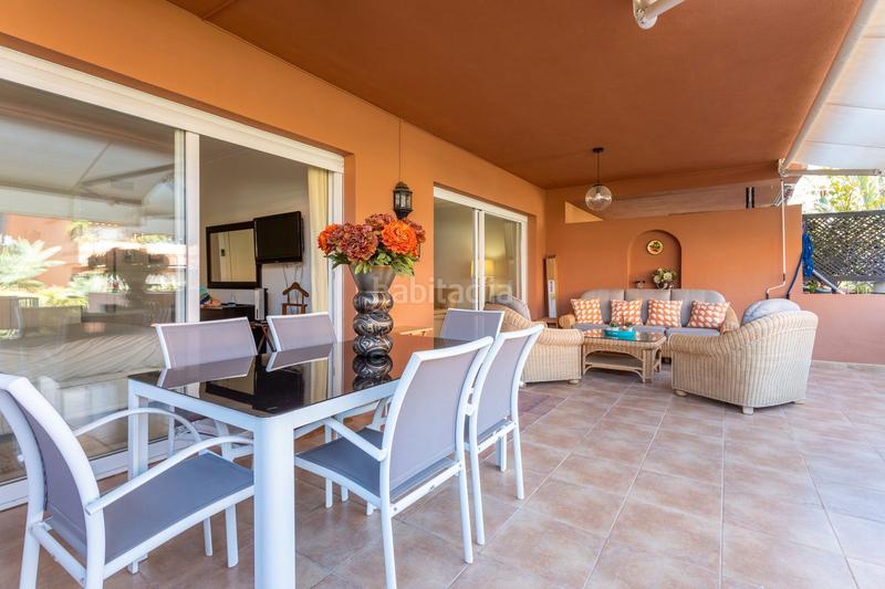 Foto 328ea290-7e43-4f02-9240-bf46d3ebee64. Flat in calle isabel clara eugenia 357 in Puerto Banús Marbella