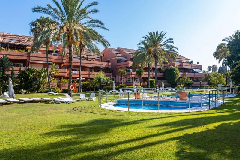 Foto 425cabbb-a240-4750-b0e9-7c73d17e211a. Flat in calle isabel clara eugenia 357 in Puerto Banús Marbella