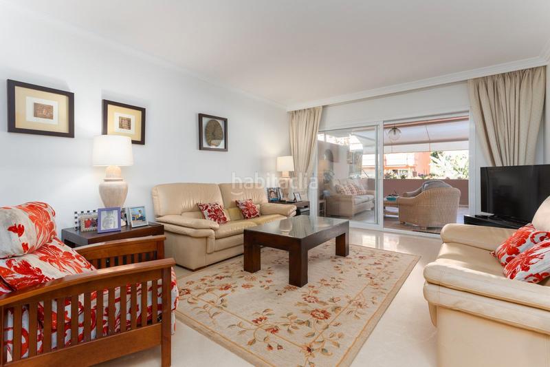 Foto 53a01028-dae5-49bc-8f22-5d84835b41fe. Flat in calle isabel clara eugenia 357 in Puerto Banús Marbella