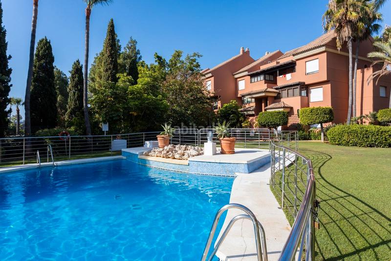 Foto 59cc2009-8c47-4b74-9c94-4aaa9dbed241. Flat in calle isabel clara eugenia 357 in Puerto Banús Marbella