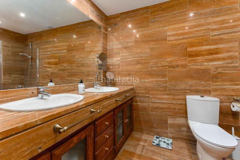 Foto 6745b835-6269-458a-98bb-8e24882994aa. Flat in calle isabel clara eugenia 357 in Puerto Banús Marbella