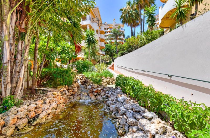 Foto 73de3834-29dd-42b4-a57d-c6d2528edf77. Etagenwohnung in avenida del golf 2a in Aloha Marbella