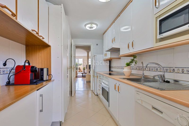 Foto c542e2d9-b5e4-489e-b51d-b2527d5b0d05. Etagenwohnung in avenida del golf 2a in Aloha Marbella