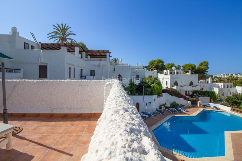Foto 0c20553d-0ea4-4f82-8f37-77478e6a5c33. Casa pareada en urbanización la alzambra 11 tu vida soñada en Marbella