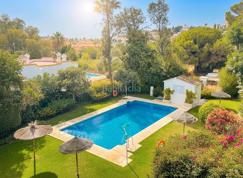 Foto ffa17458-69fd-423f-9da5-c7399d999c95. Pis amb piscina a Cabopino - Artola Marbella