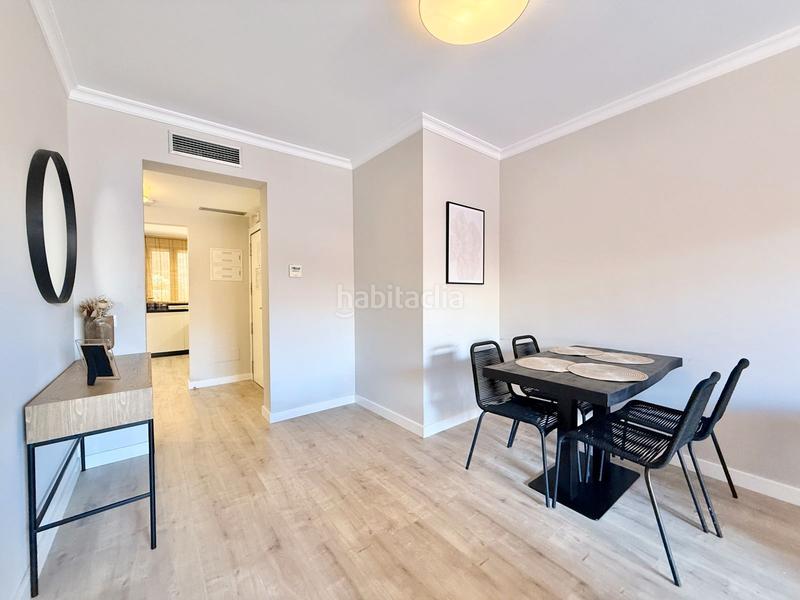 Foto 528f6994-0288-4dcf-8c2c-5a2bf77aca31. Piso en urbanización Los Flamingos 45 golf y lujo: un oasis reformado en Benahavís