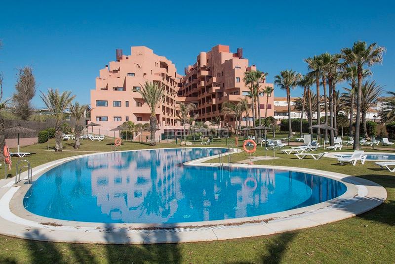 Foto 23d2de2b-b8d9-48cb-b2b7-a0165a76bc07. Appartement dans n-340 147 dans Puerto de la Duquesa Manilva