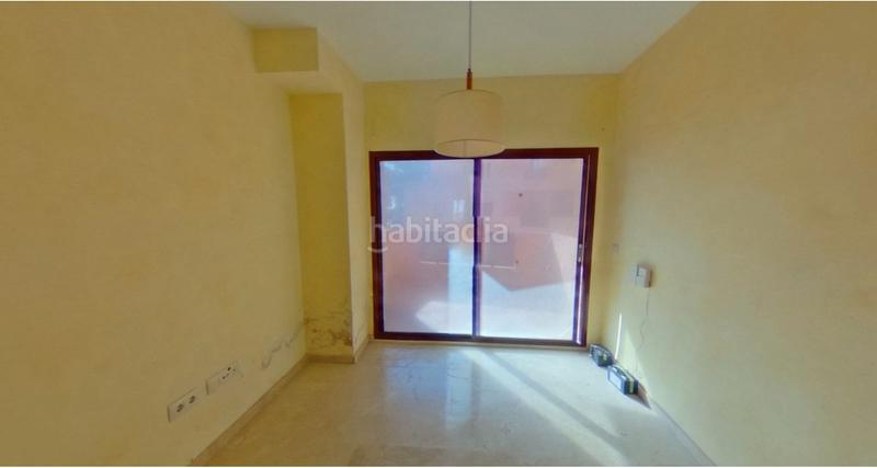 Foto c8fdda03-c757-48c6-9811-1d9d656a383e. Appartement dans n-340 147 dans Puerto de la Duquesa Manilva
