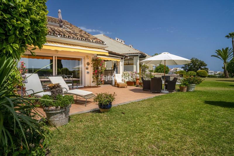 Foto 123ae43d-4a2f-4f9b-9c09-44e995ec3c84. Casa adosada en calle las aguilas 5 adosado en Aloha: lujo y comodidad en Marbella