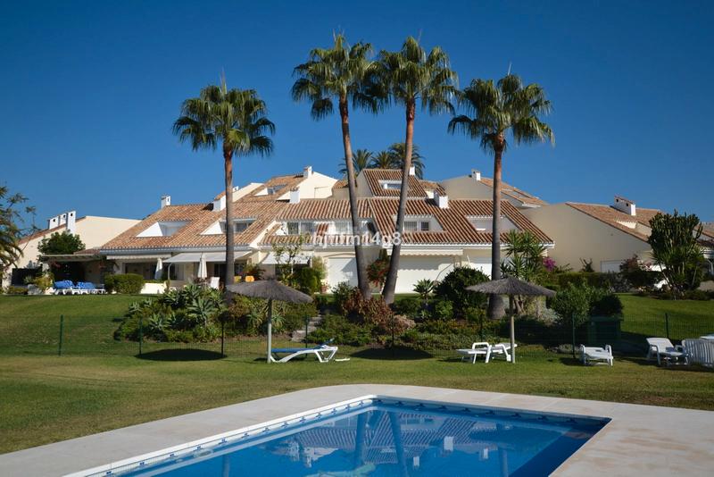 Foto 3ac0e3d3-7ae9-45c8-8ebb-e5f7ed864acd. Casa adosada en calle las aguilas 5 adosado en Aloha: lujo y comodidad en Marbella