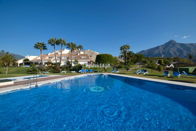 Foto 4b71c652-b008-4a5b-b325-1d81f52adc36. Casa adosada en calle las aguilas 5 adosado en Aloha: lujo y comodidad en Marbella
