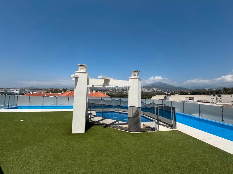 Foto 274eaf2c-c6ae-4600-89b5-0f8b0462ca41. Piso en avenida josé banús 32 tu lujo y comodidad en nueva andalucía en Marbella