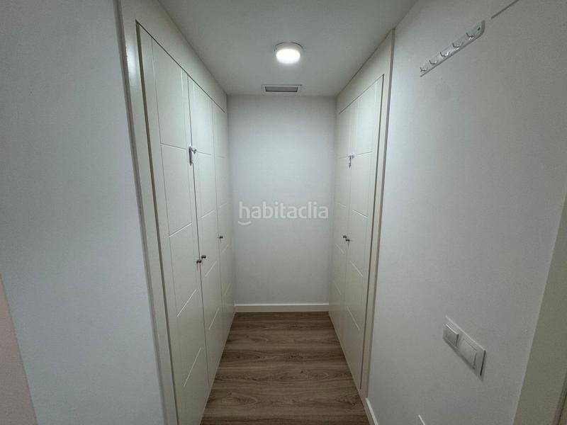 Foto 3c2536a1-b351-45fa-a04c-30382c7d6f0c. Piso en avenida josé banús 32 tu lujo y comodidad en nueva andalucía en Marbella