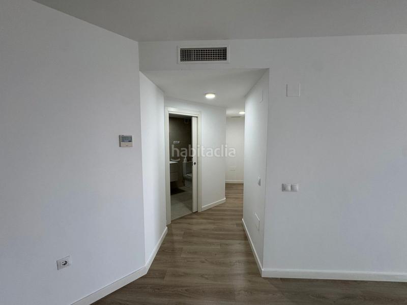Foto 624135f3-40fc-4242-9ced-9ce6a76bfc7d. Piso en avenida josé banús 32 tu lujo y comodidad en nueva andalucía en Marbella