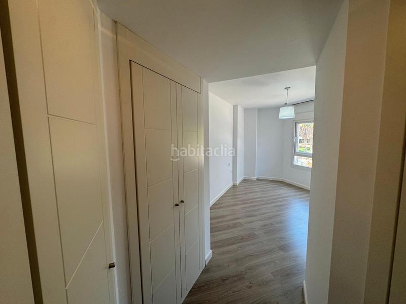 Foto 7e3852a0-a65d-4ad4-ae63-4e778fd07d38. Piso en avenida josé banús 32 tu lujo y comodidad en nueva andalucía en Marbella