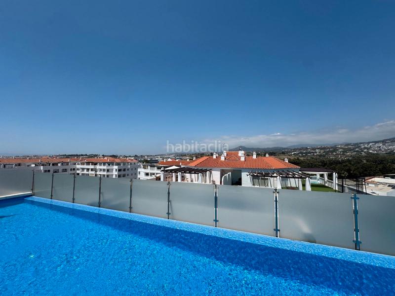 Foto fb31e411-4b8d-4cbf-9ef4-50b9991d766b. Piso en avenida josé banús 32 tu lujo y comodidad en nueva andalucía en Marbella