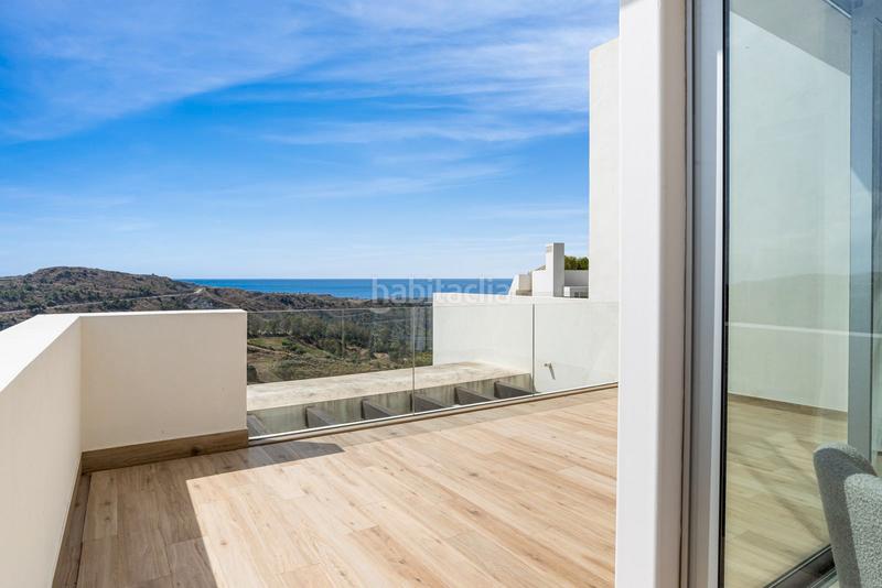 Foto 48f95079-9fd4-4633-b4e1-e7fa64c1441d. Attico in calle juan lerma valero 19g in Montemayor - Marbella Club Benahavís