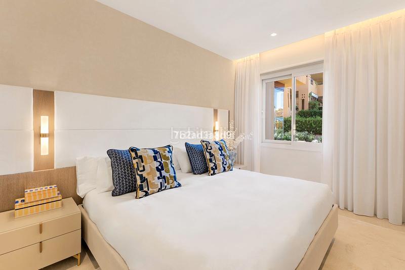 Foto 72814a3e-1088-450a-b118-ab38b8facbfc. Piso en calle punta de la plata 22 frente al mar: tu paraíso con piscina privada en Estepona