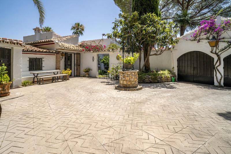 Foto ecd2b16a-ff38-4a05-85dc-18bb5f656d70. Chalet in fuente del espanto 36 in La Quinta Benahavís