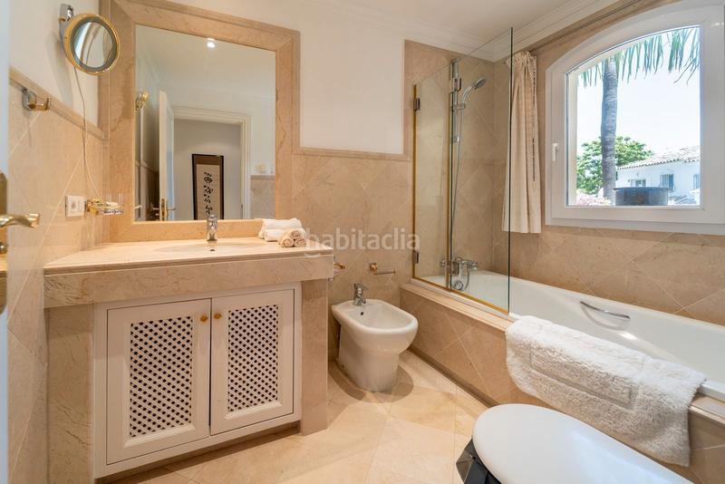 Foto 1ed0e84b-c222-4b47-86ee-b66623b2e9f5. Pis a calle 01d nva andaluc 1c a Los Naranjos Marbella