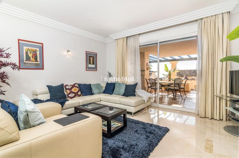 Foto 6dd33d79-d2c8-4a3b-aacf-1c2303f7517a. Piso albatross hill: tu refugio de lujo en el valle del golf en Marbella