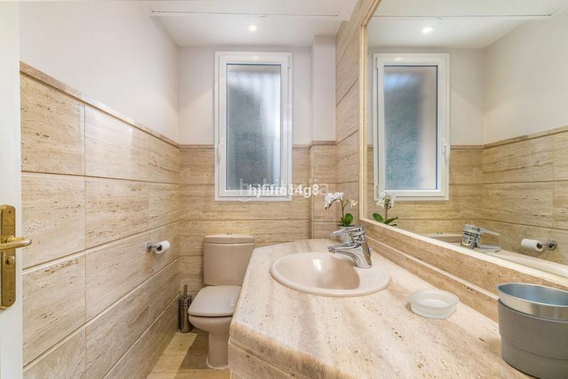 Foto 9fb7210f-0762-4b3d-bd2e-6286963b9b97. Piso albatross hill: tu refugio de lujo en el valle del golf en Marbella