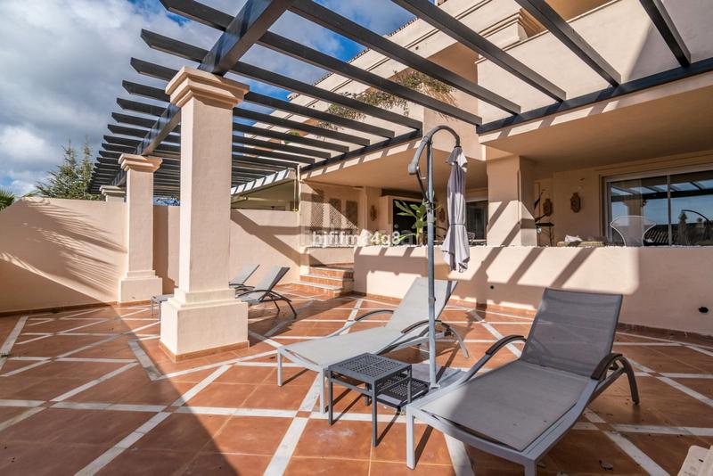 Foto b6a4b07f-54f6-4710-92be-b0b26a883894. Piso albatross hill: tu refugio de lujo en el valle del golf en Marbella
