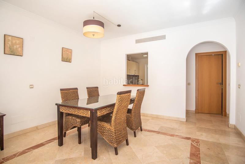 Foto 02f655e8-0fd4-4cb6-ae4e-392c5a108016. Pis a calle condado de huelva 12 a Paraiso - Barronal Estepona