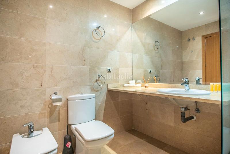 Foto 382a85a4-fefe-409f-80cf-0b0bd4b05d80. Pis a calle condado de huelva 12 a Paraiso - Barronal Estepona