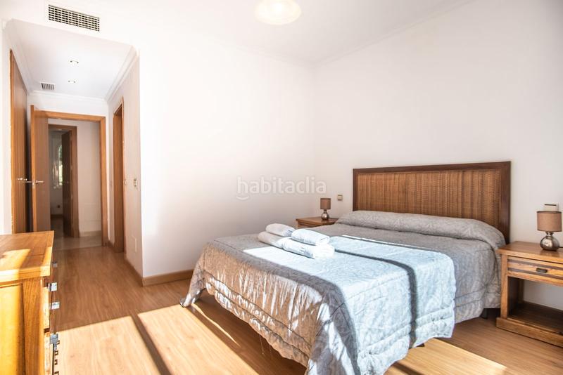 Foto c3d8ed8e-aefd-4107-a7ef-3033833fb89c. Pis a calle condado de huelva 12 a Paraiso - Barronal Estepona