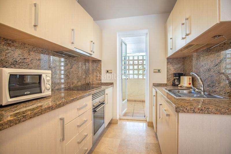 Foto c8163007-dc41-433f-9aac-e401fb01ee9f. Pis a calle condado de huelva 12 a Paraiso - Barronal Estepona