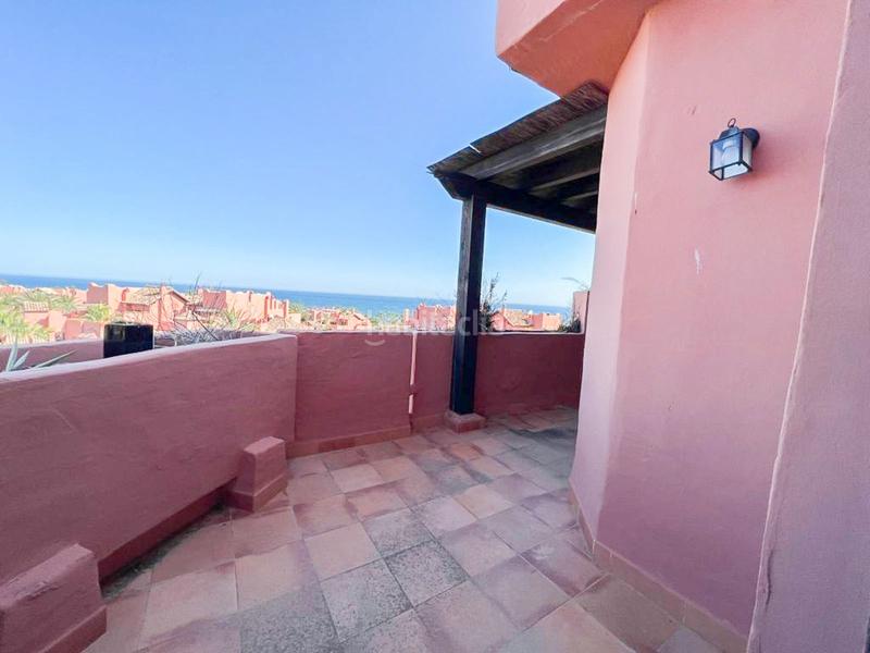 Foto 23b626c8-f71f-4d86-af9b-0e20bb11d229. Duplex in calle benalauria 11 in La Concha - Resina Golf Estepona