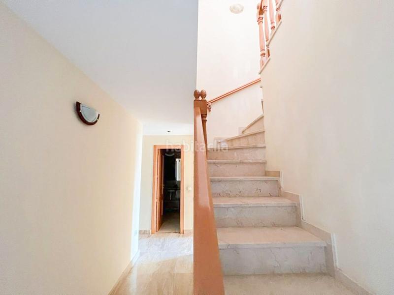 Foto 64792b60-1d33-400a-ba6d-0289c37bd5bc. Duplex in calle benalauria 11 in La Concha - Resina Golf Estepona